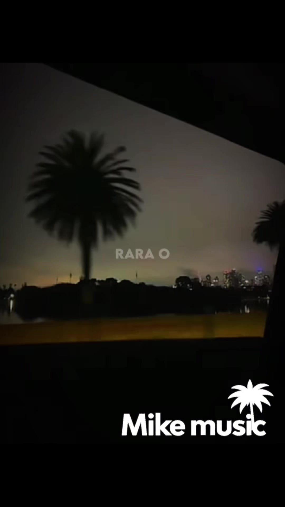 @𝙈𝙞𝙠𝙚𝙈𝙪𝙨𝙞𝙘🌴
