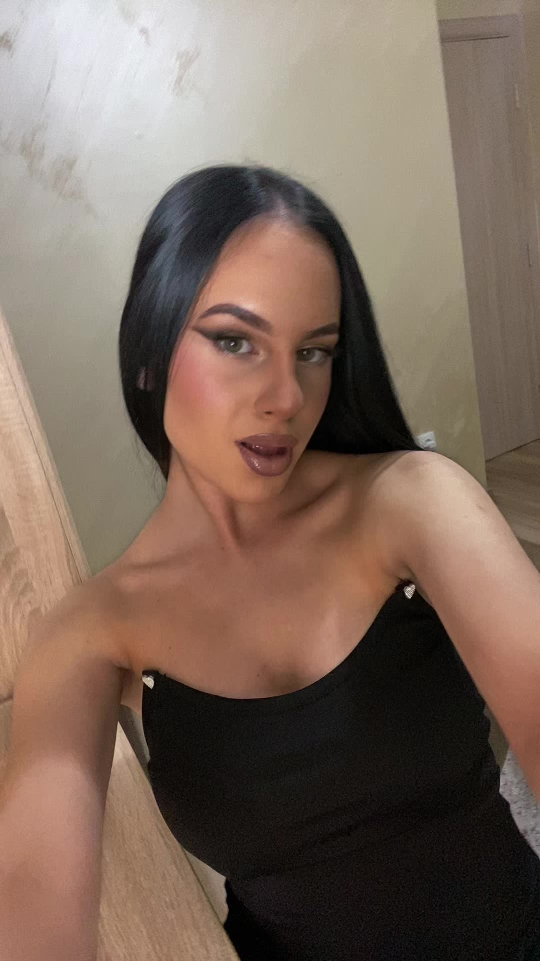 @симона