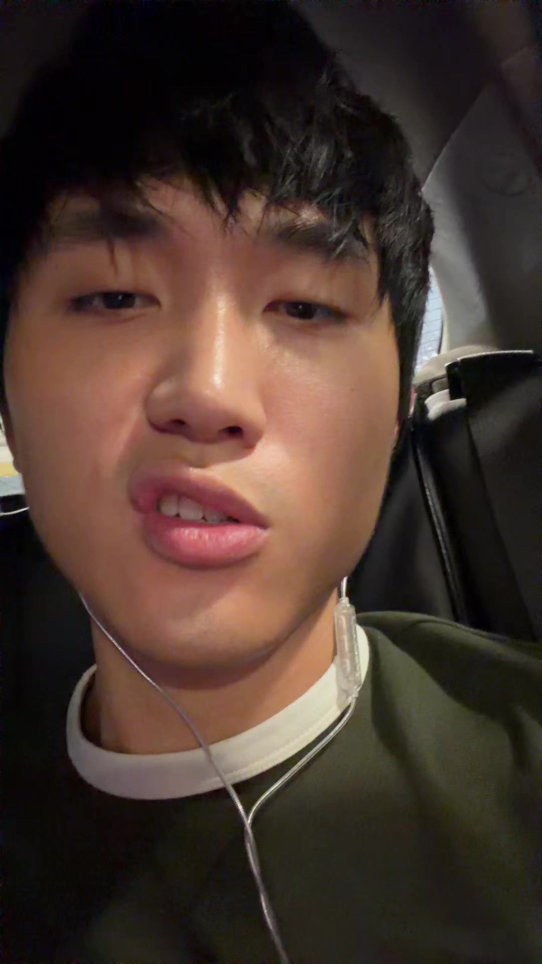 @Charles Hsu Spam Account