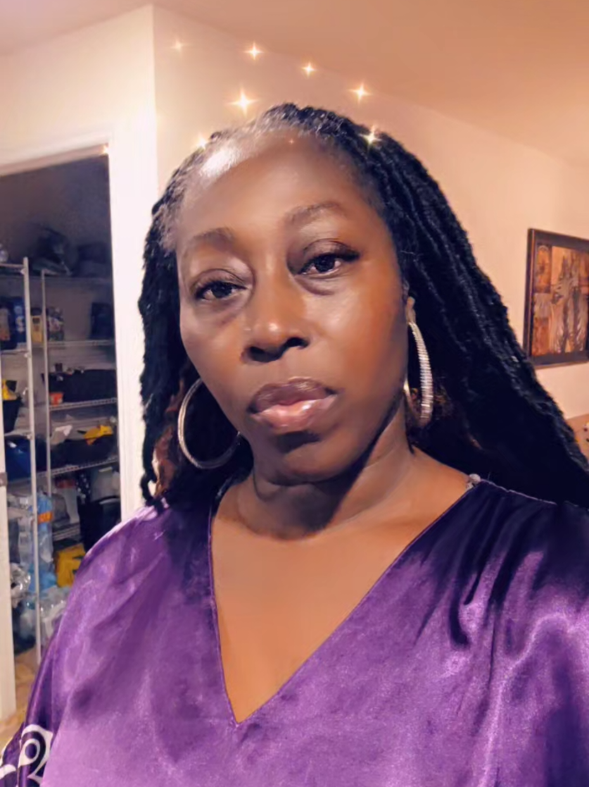 @Felicia Banks33