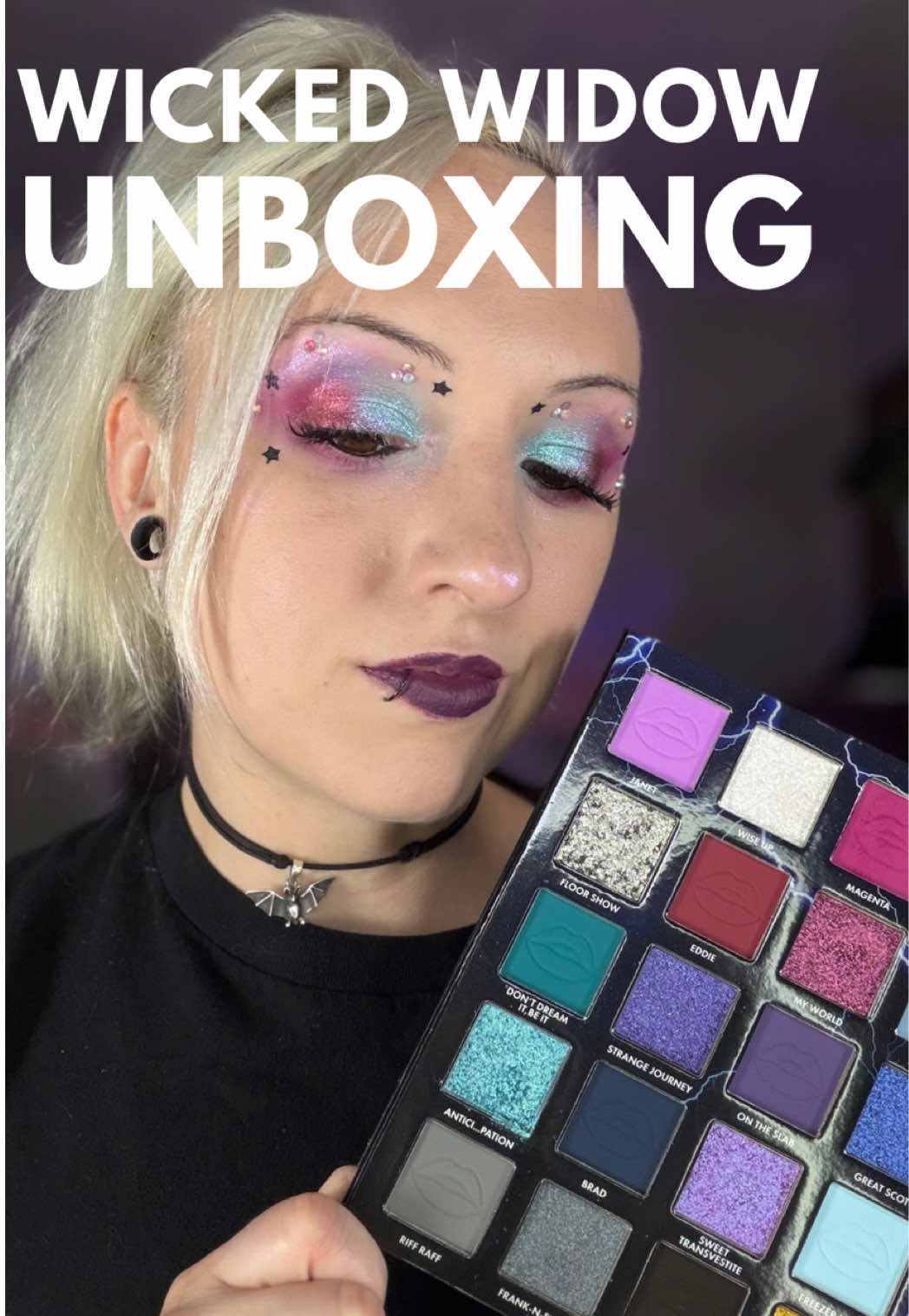 @Mika ✨ plays with makeup ✨
