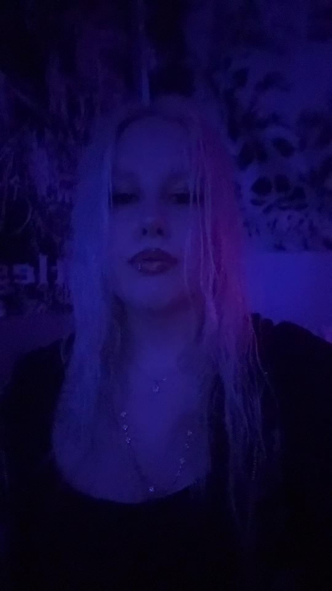 @𝕸𝕬𝕯𝖅