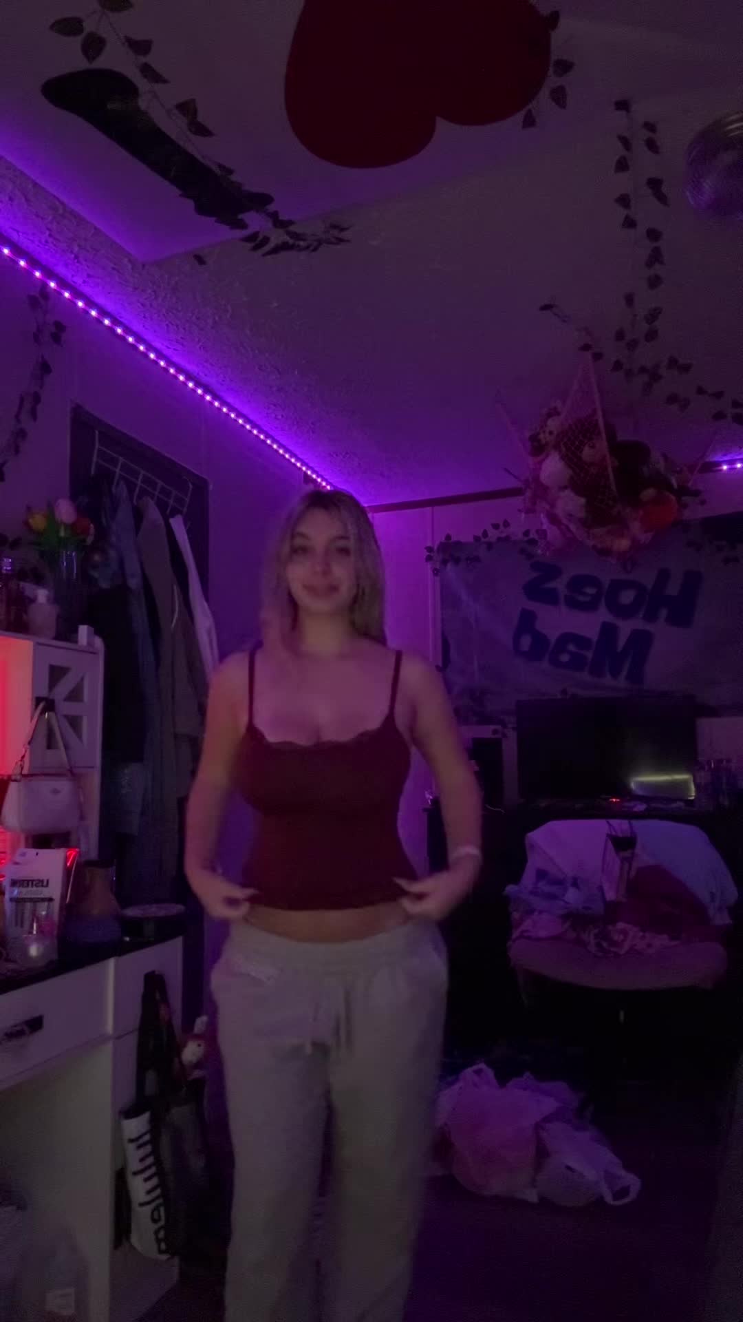 @cutiehadly