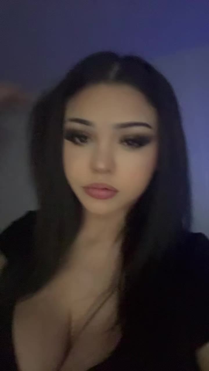 @Elisa