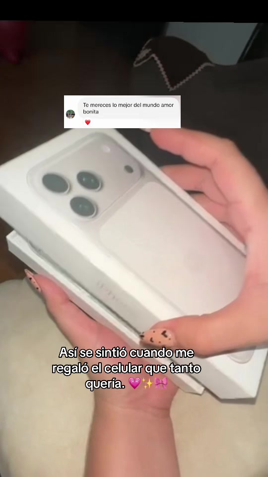 @𝓜𝓸𝓷𝓲🦋