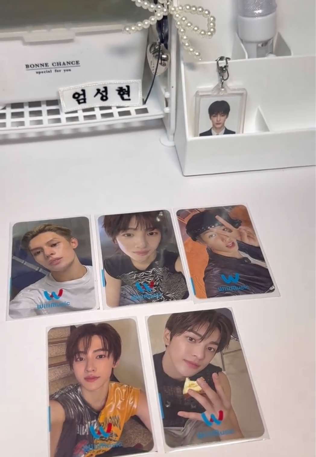 @현