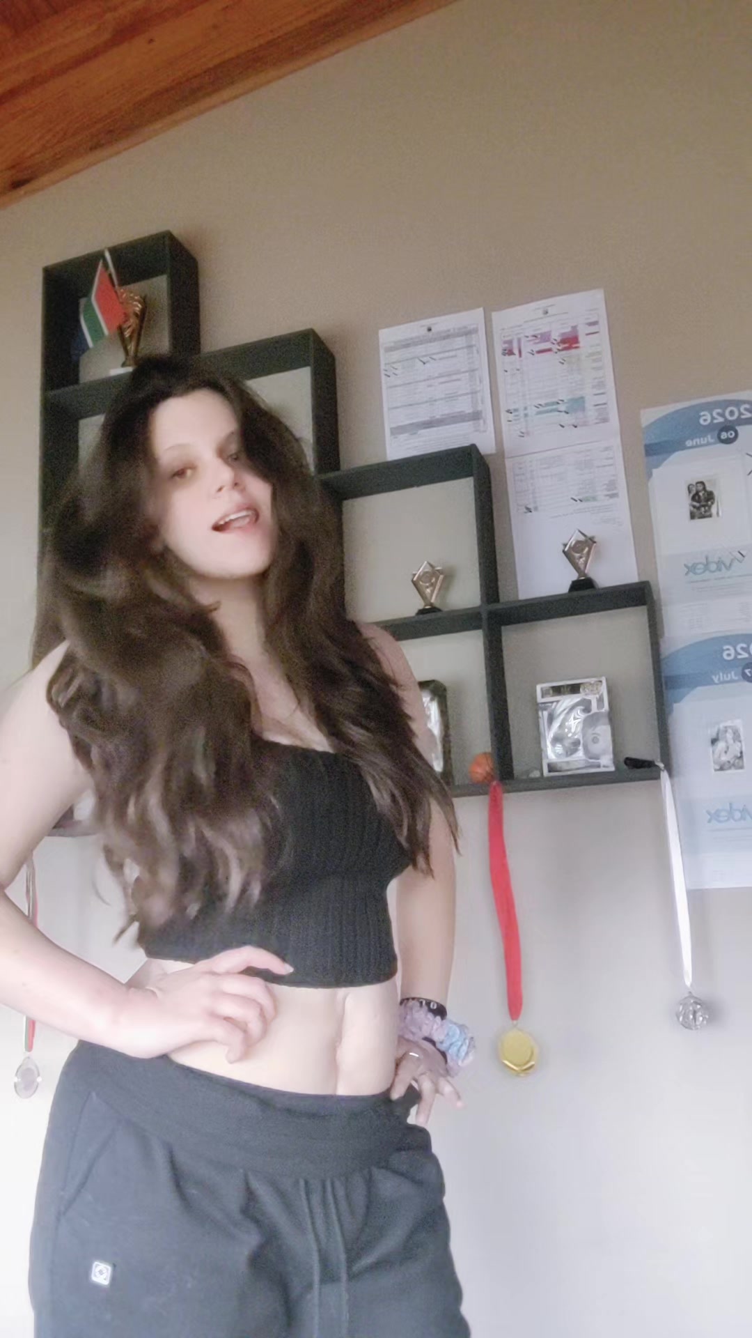 @not_bella