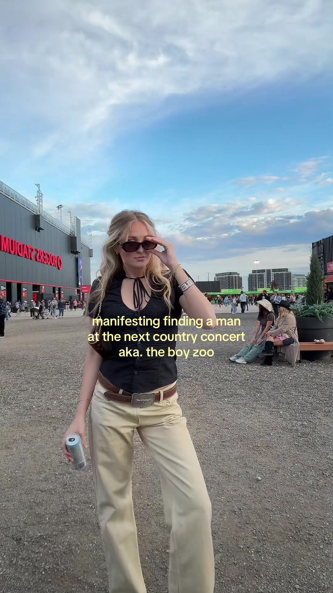 @dumbblondediary