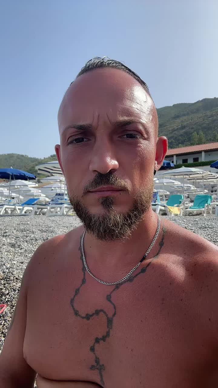 @Giovanni Pupella