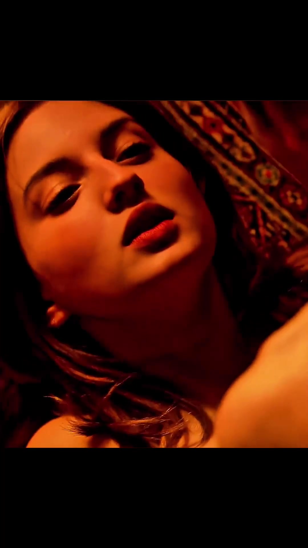 @Maria Valverde