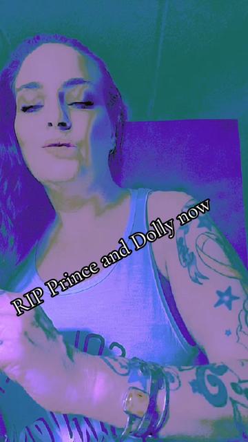 @itsmeyourfavoritebitch974