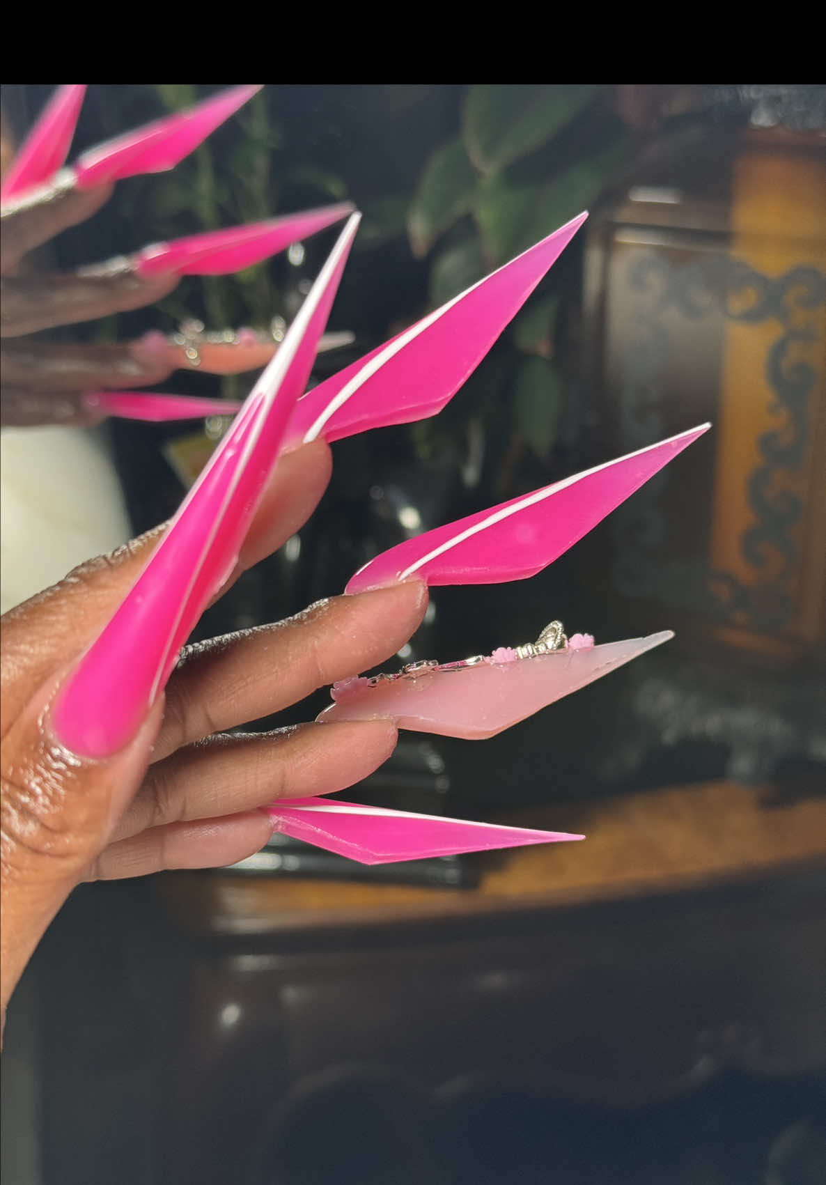 @Nailklash