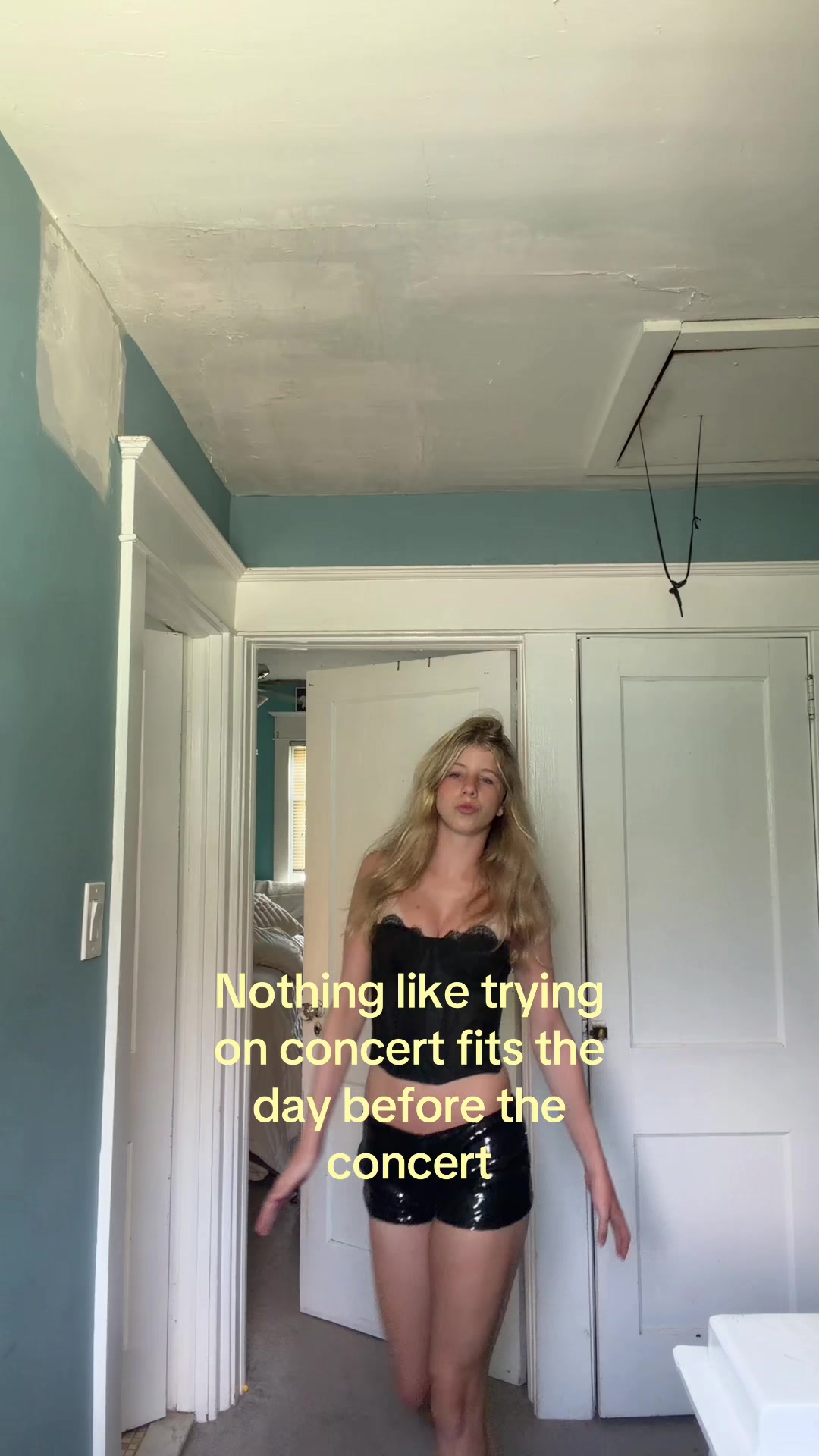 @🫰🫰