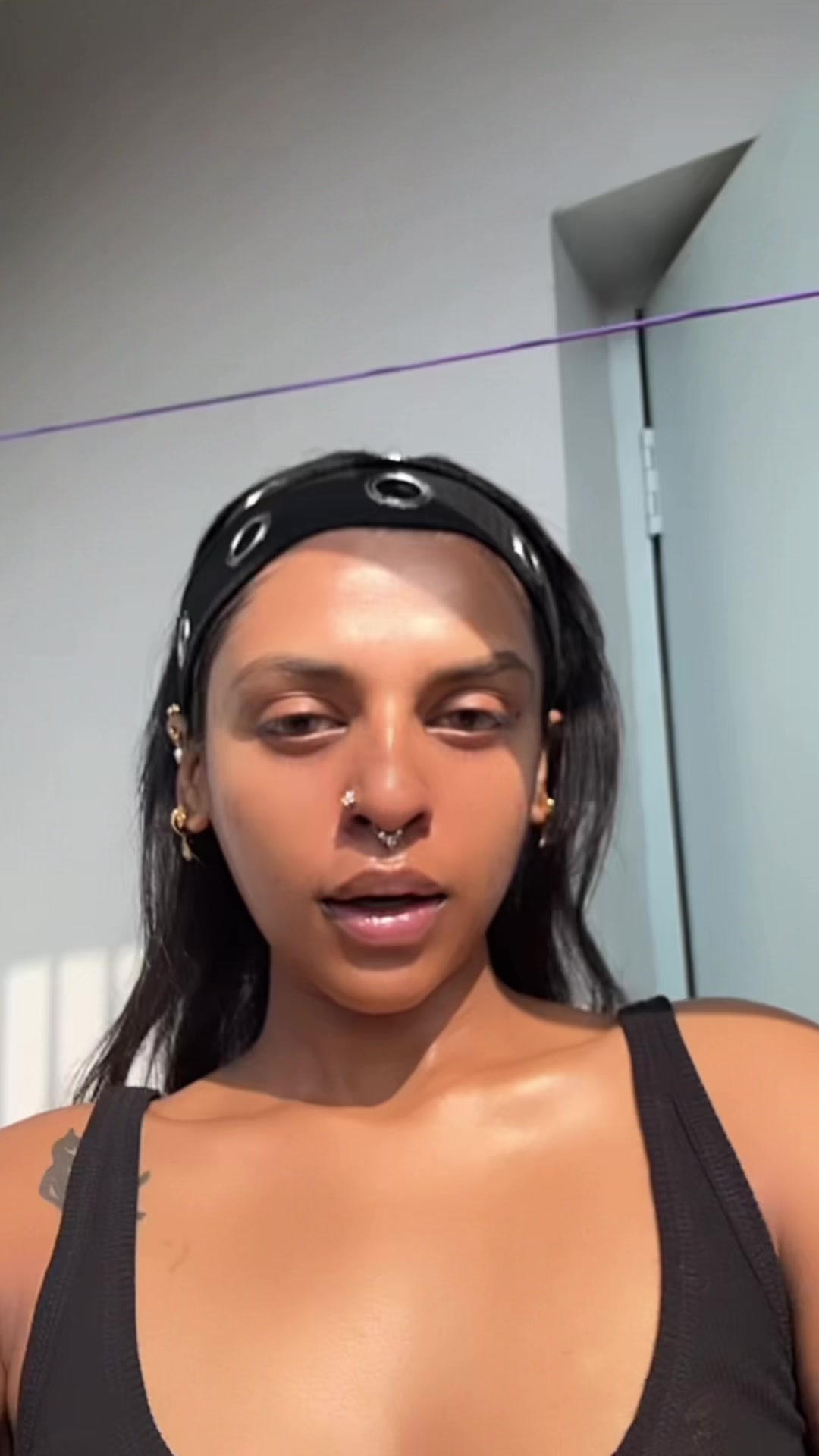 @the.bindi.bitch