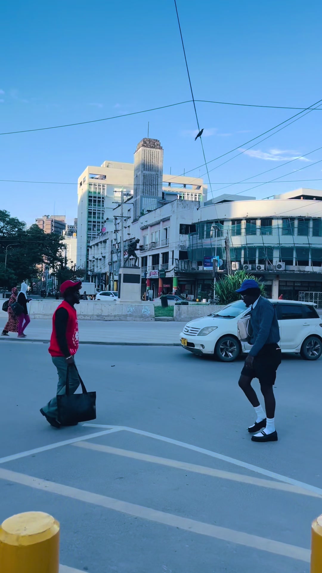 @MR KENN TZ 🇹🇿