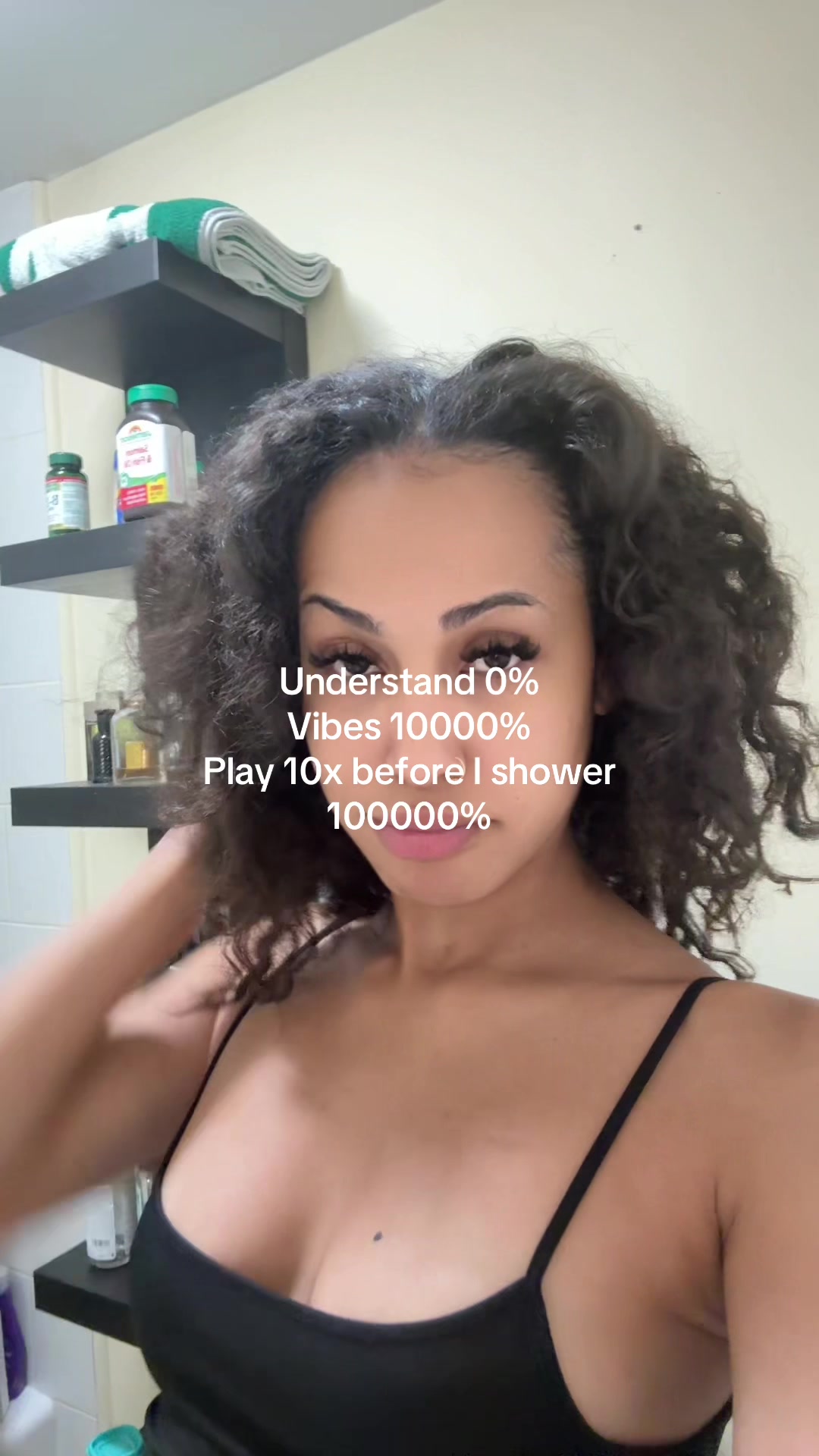 @ELLENIA MIONI