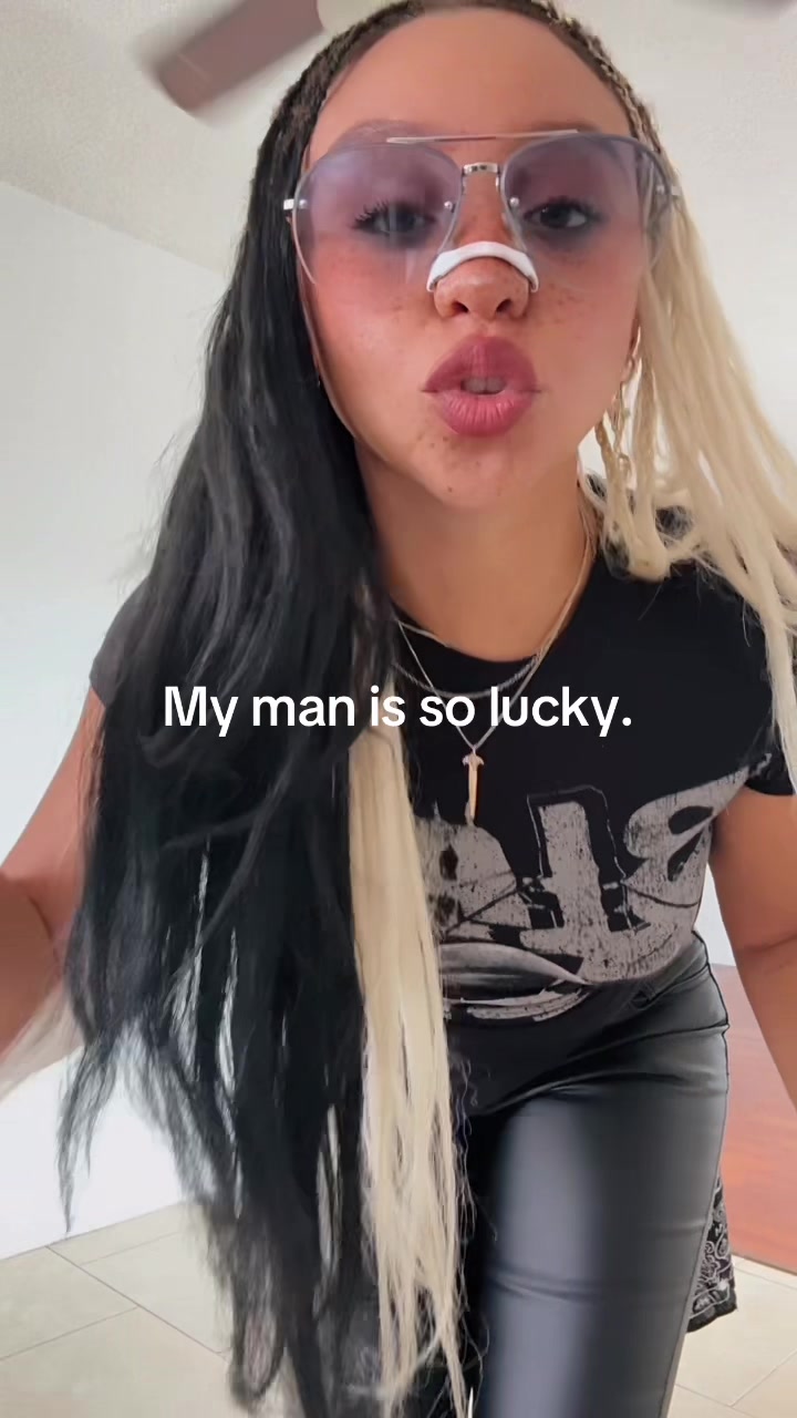 @Jayna Elizabeth ⚡️