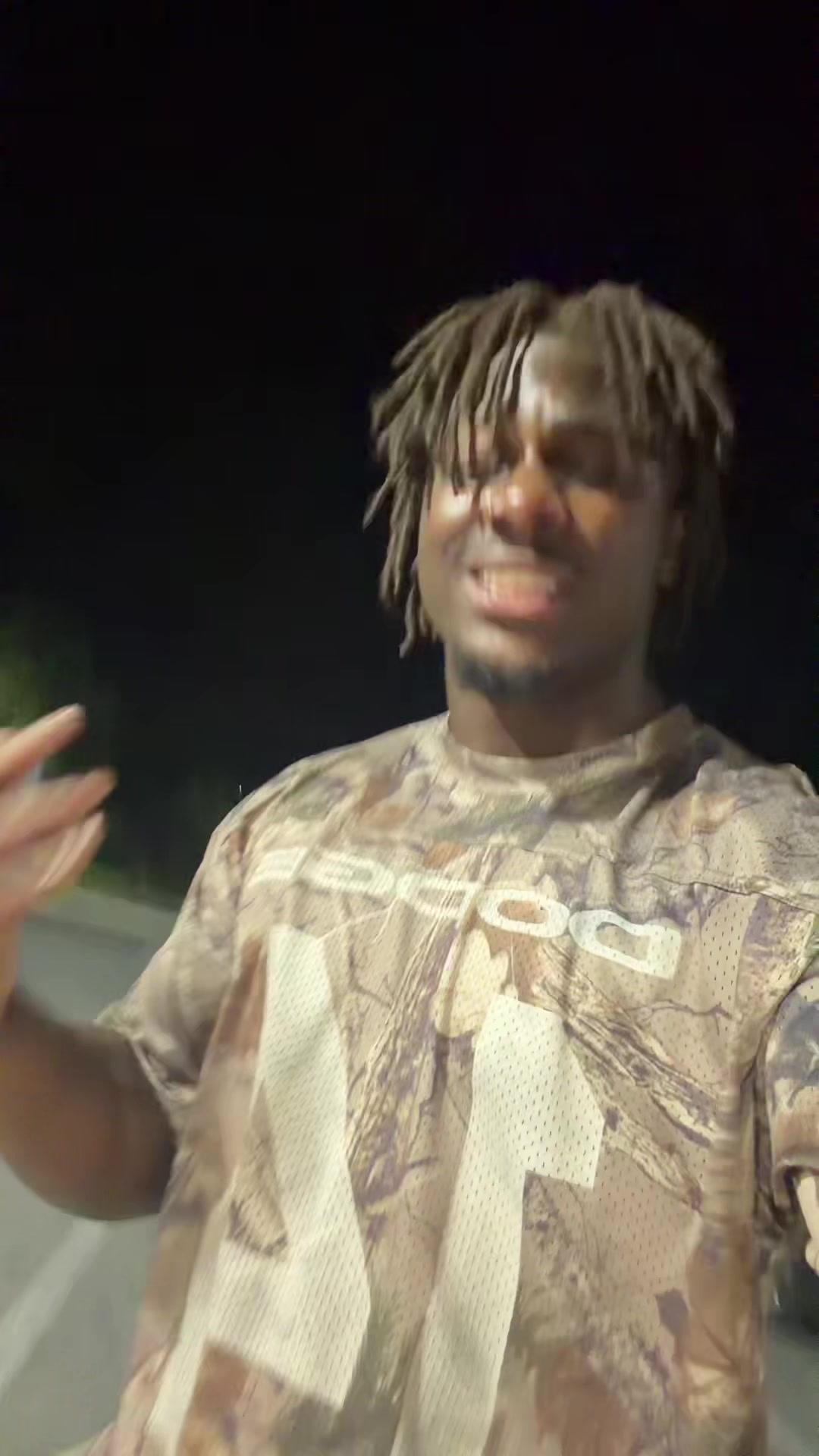 @Q
