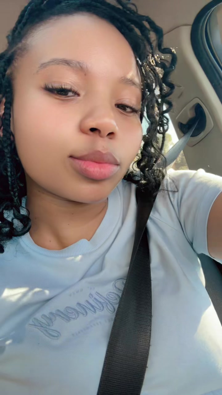 @charlotte_set