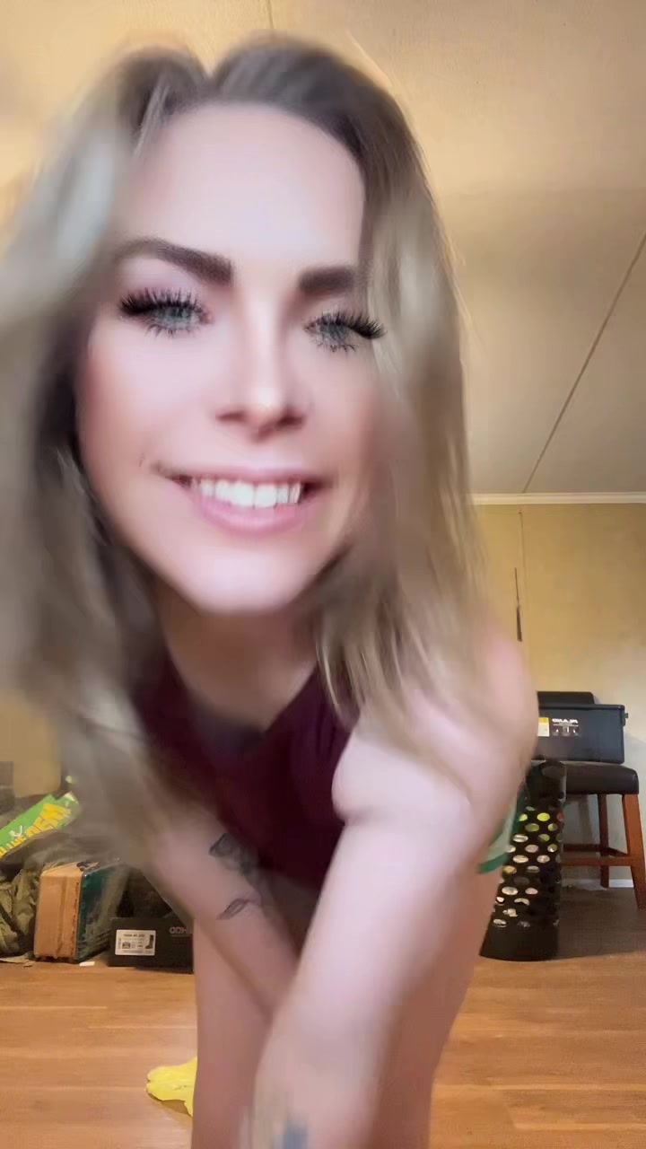 @breannaestelle