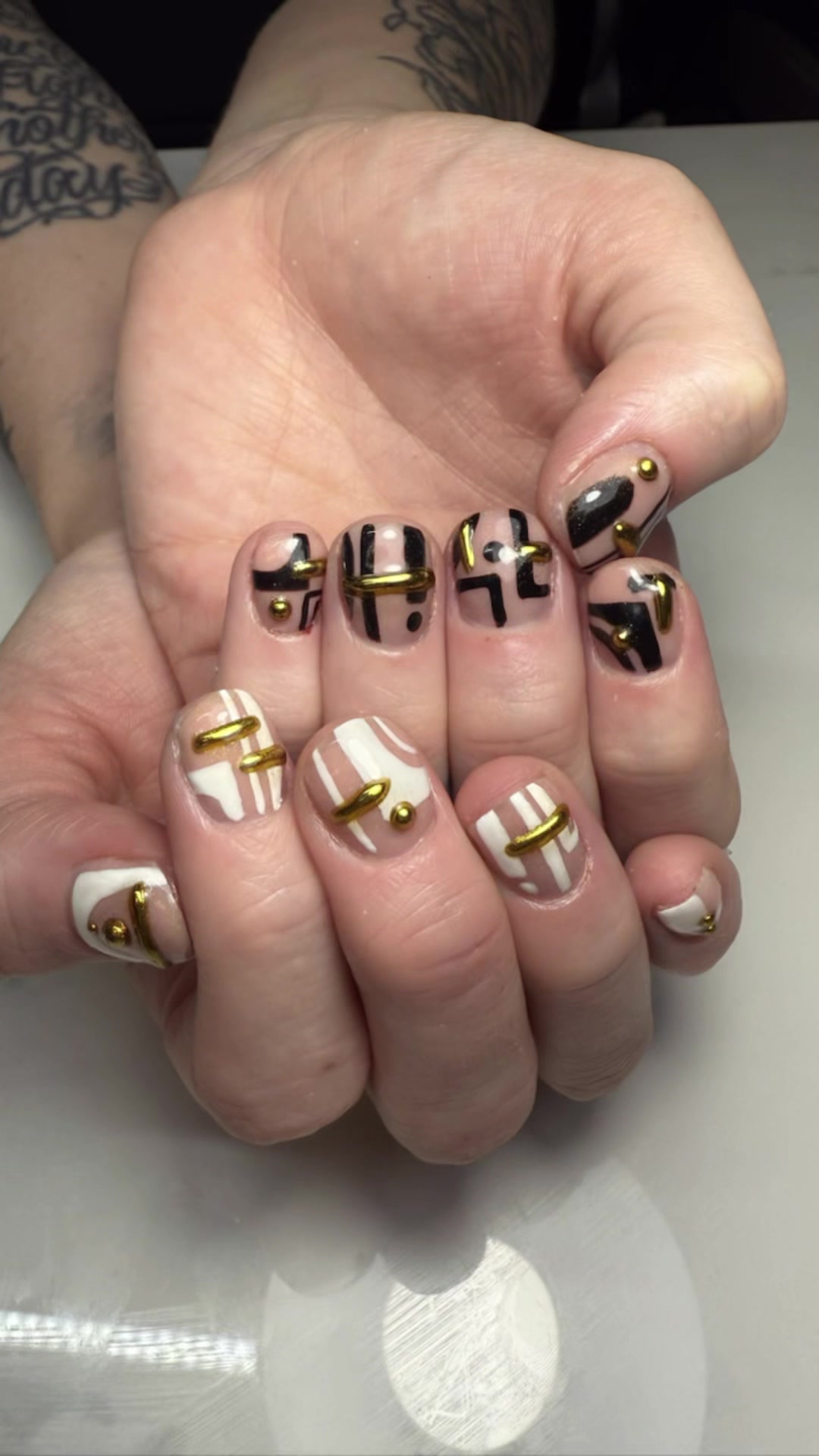 @NailsByMikki