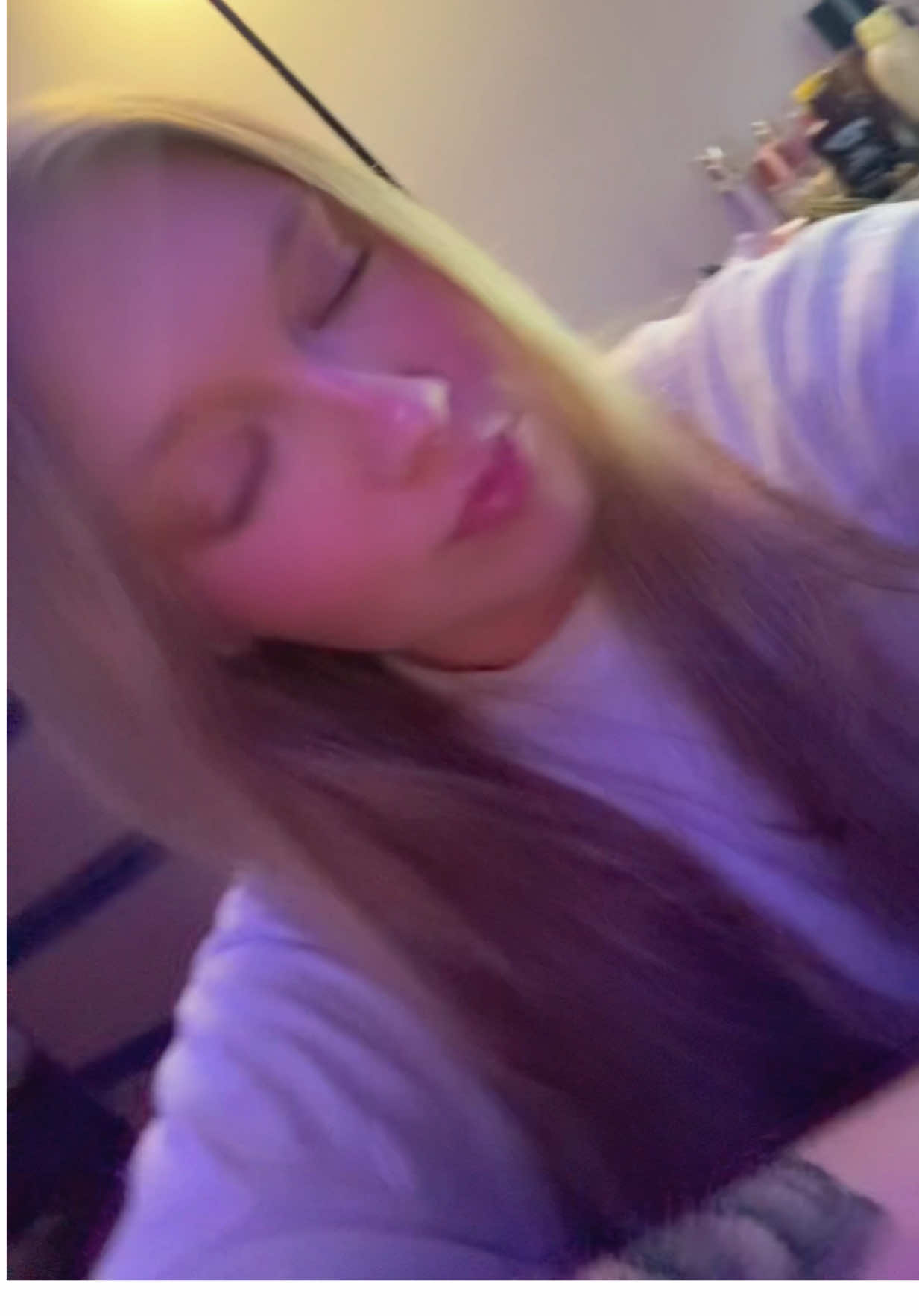 @omfg.sabria