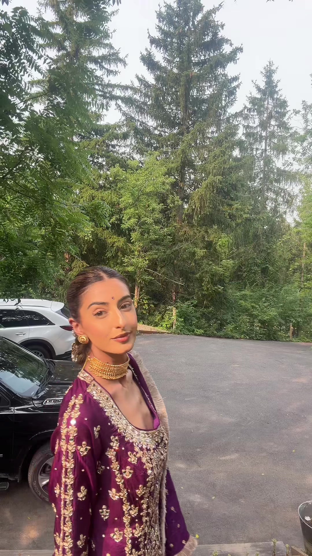 @GLOWQUEENJAS