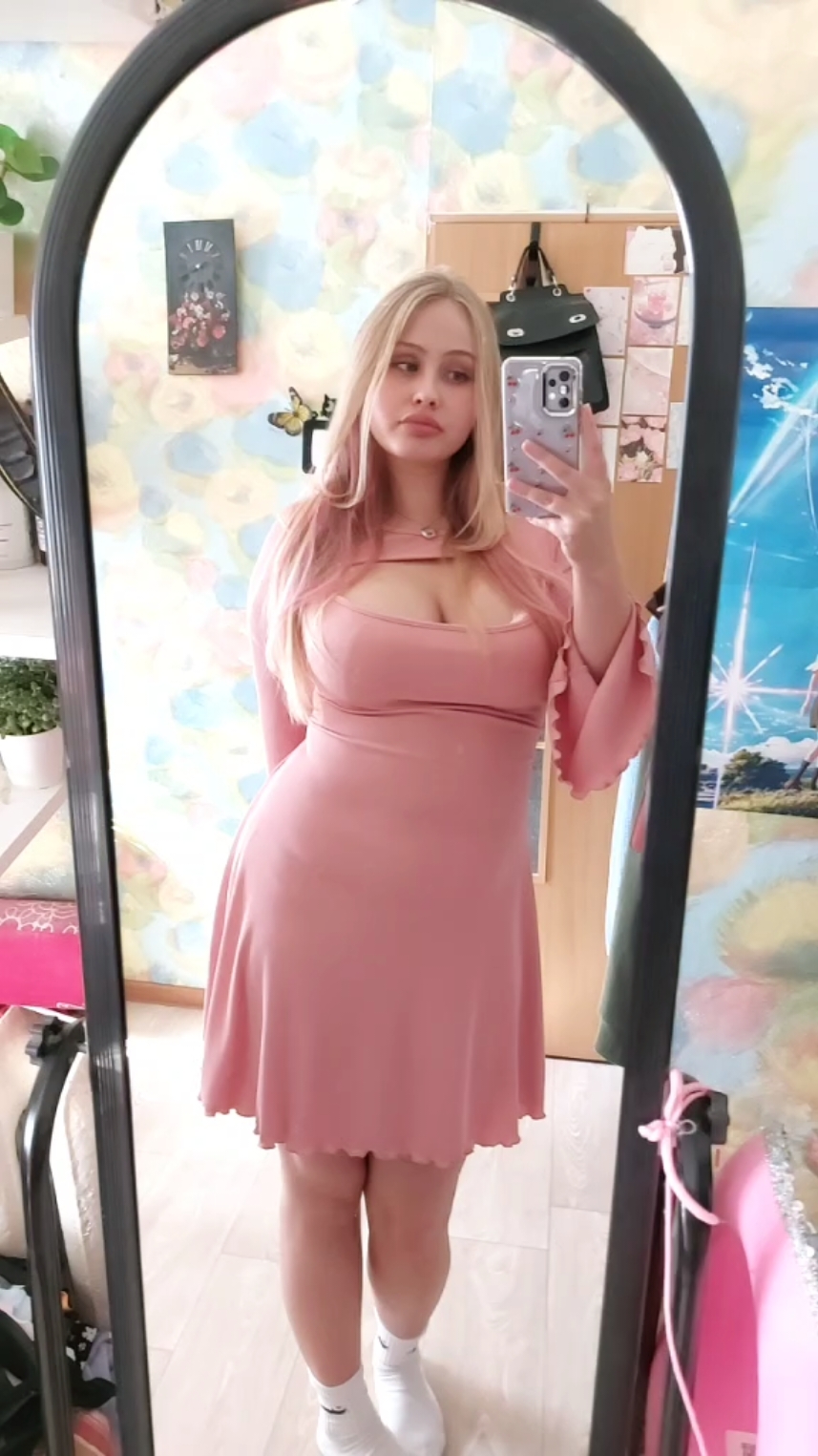 @Даша 🍥