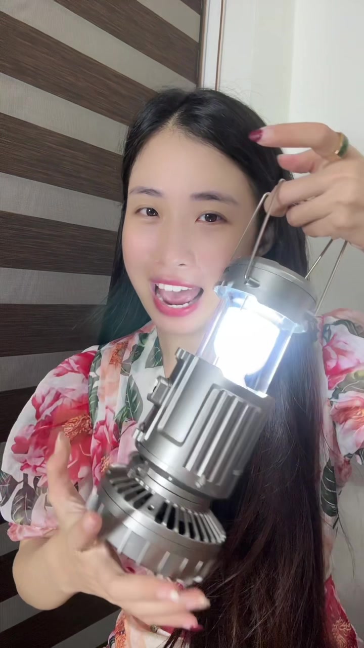 @Hoàng Anh