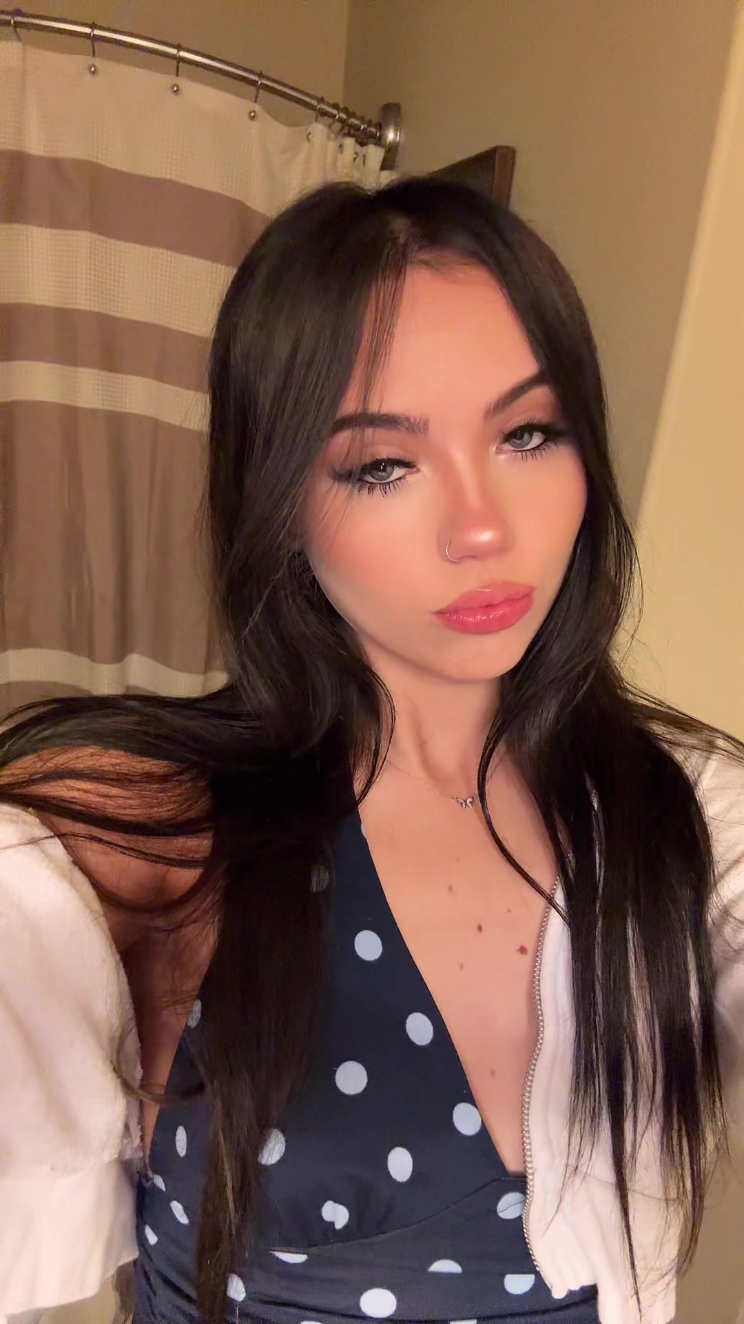 @Ella