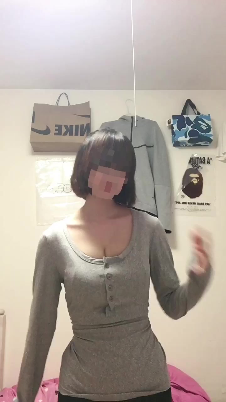 @の