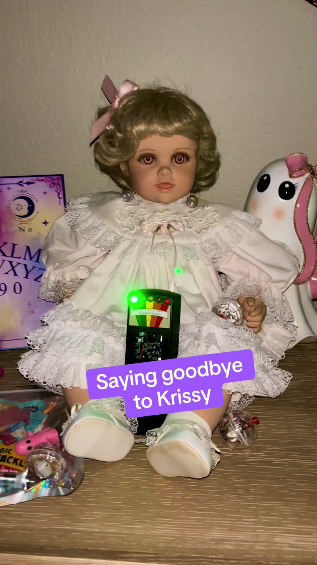 @micHELLe😈