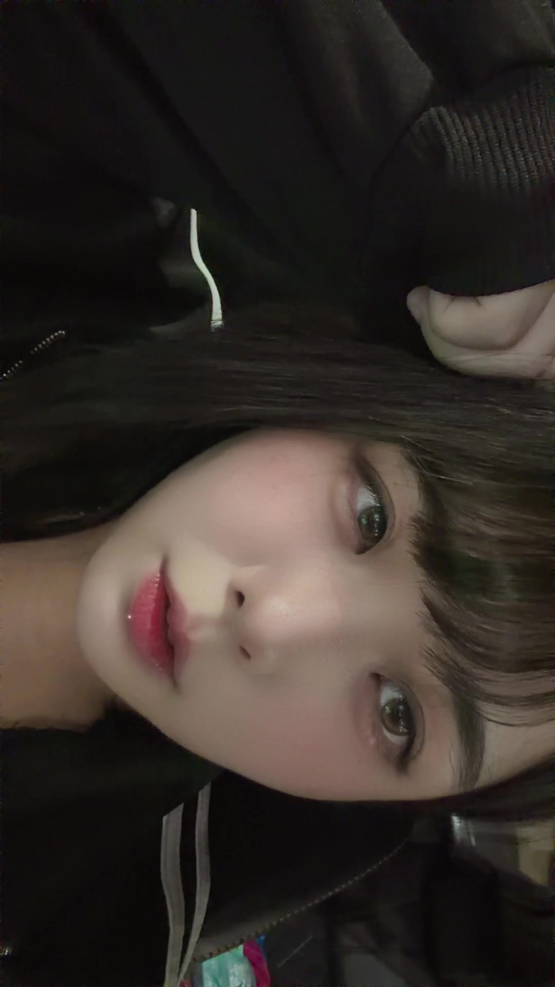 @りな