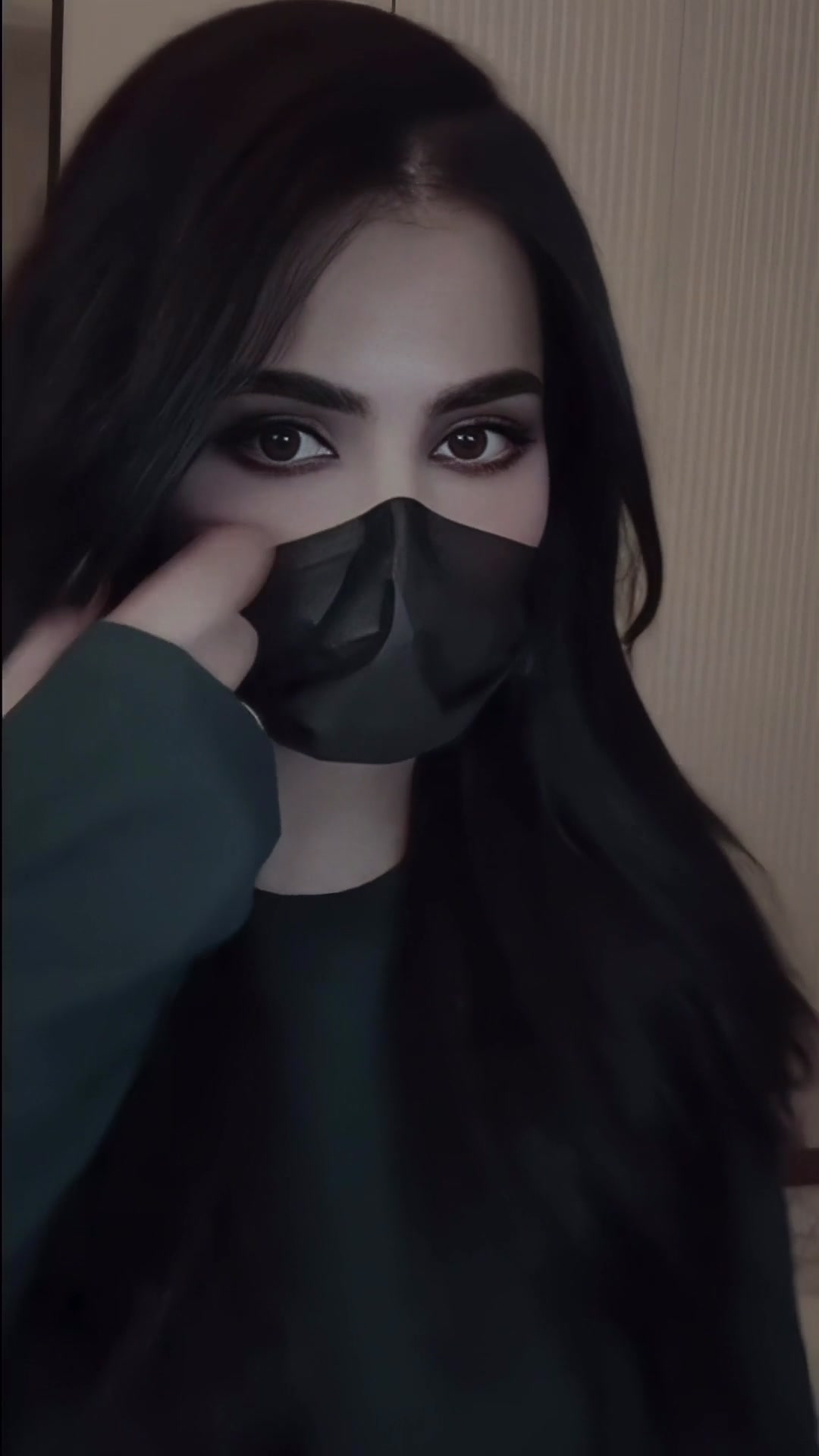 @𝜗𝜚 ٠