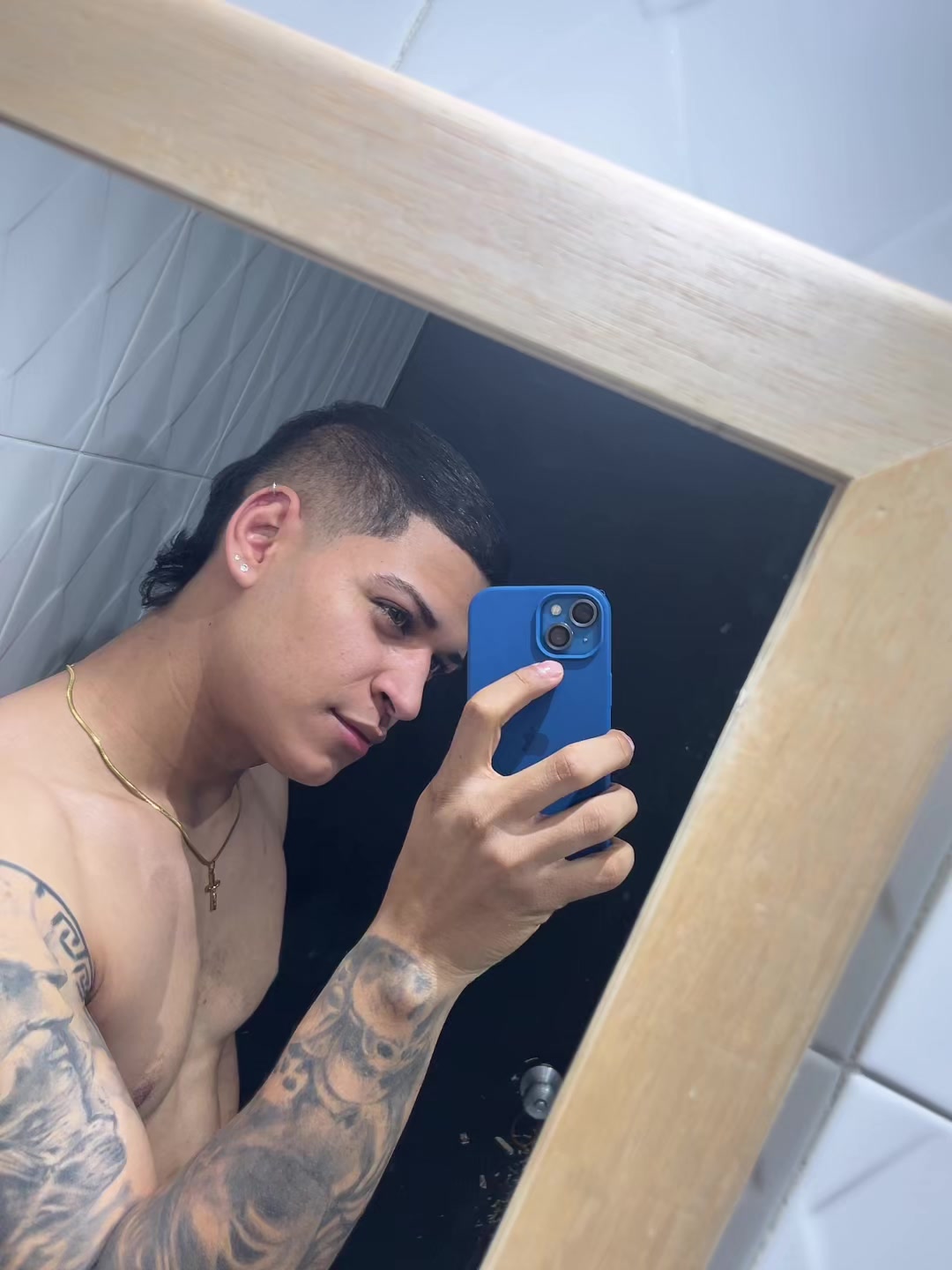 @S A M