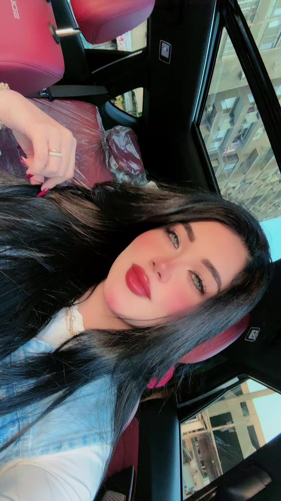@هدير عمران