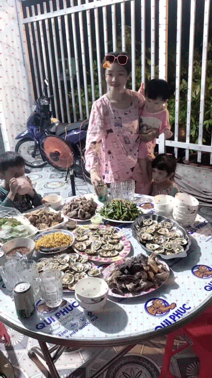 @nhunqmeboisushi