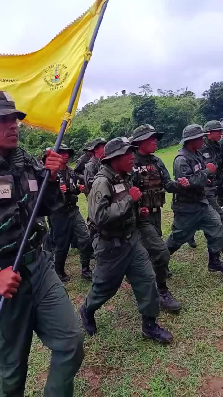 @EjercitoBolivariano