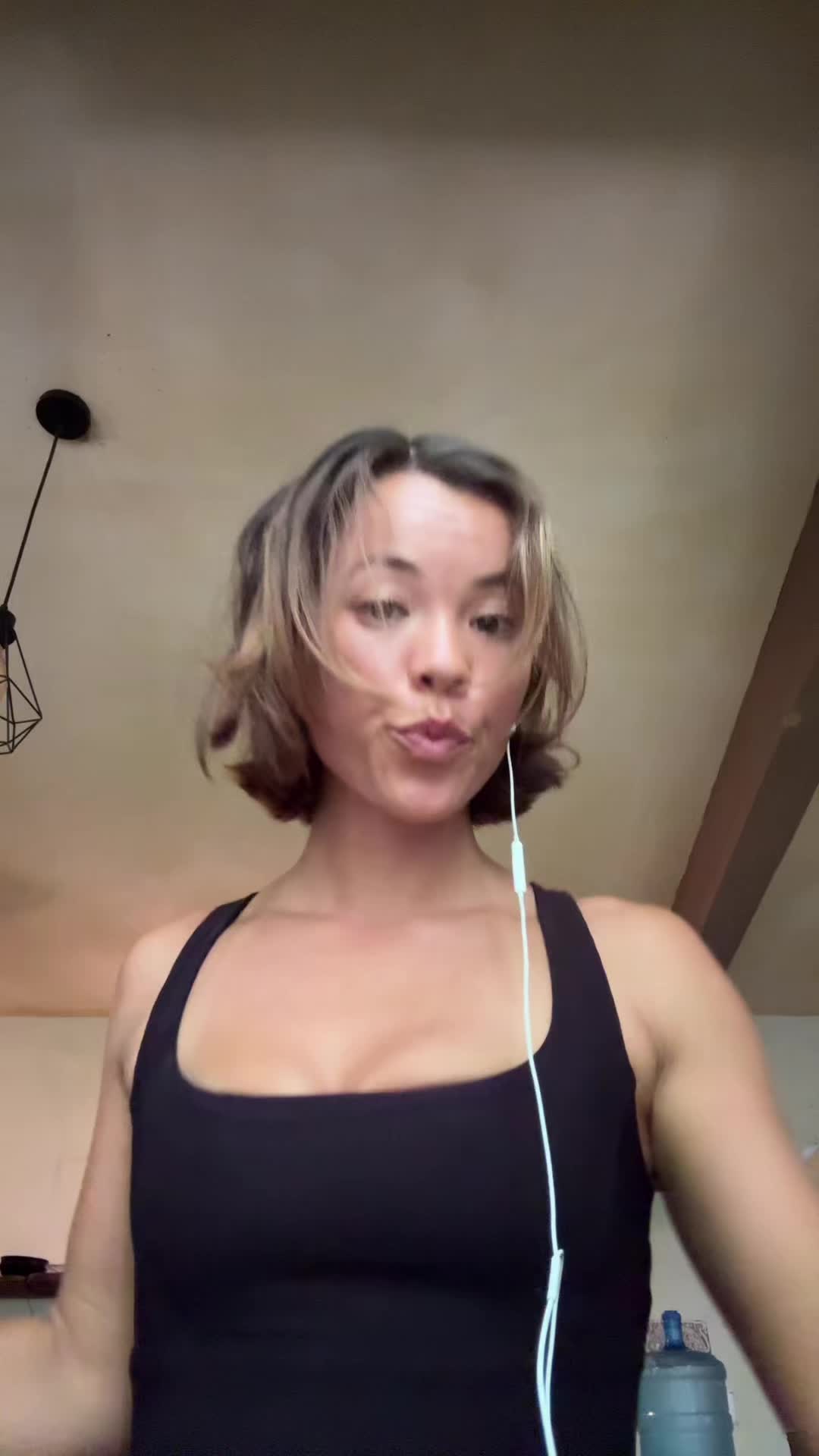 @juliannachang