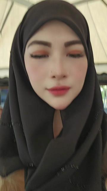 @Anoorsafieyah