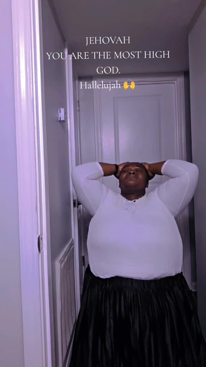 @Anita Besongo La DouceRuth🤍