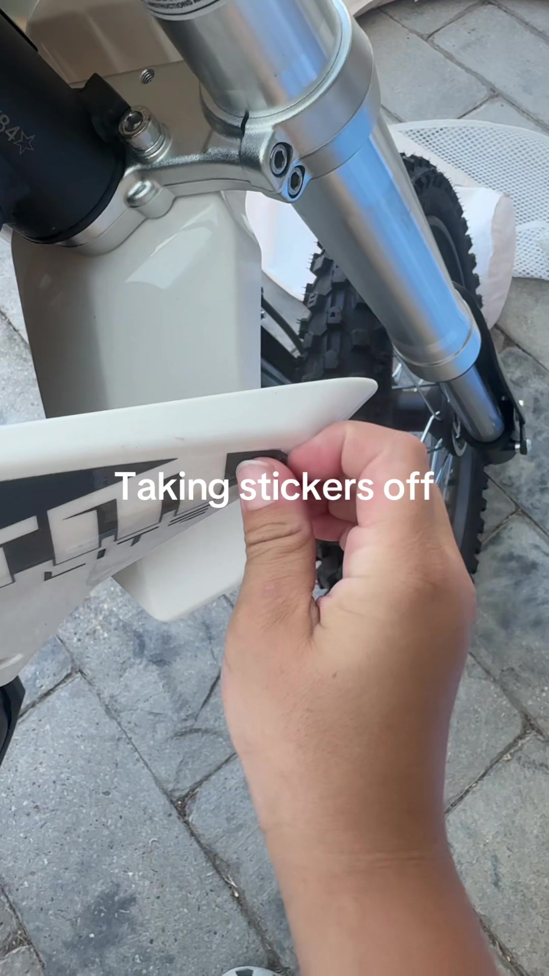 @Rtr.lucas