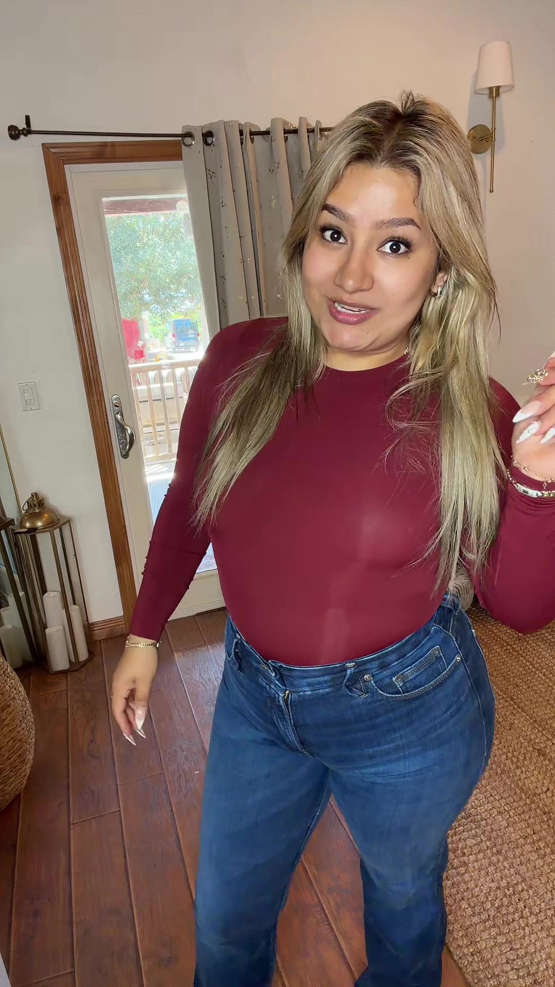 @lupithazzepeda