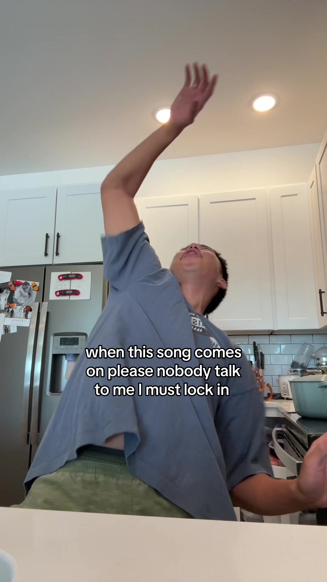 @zo