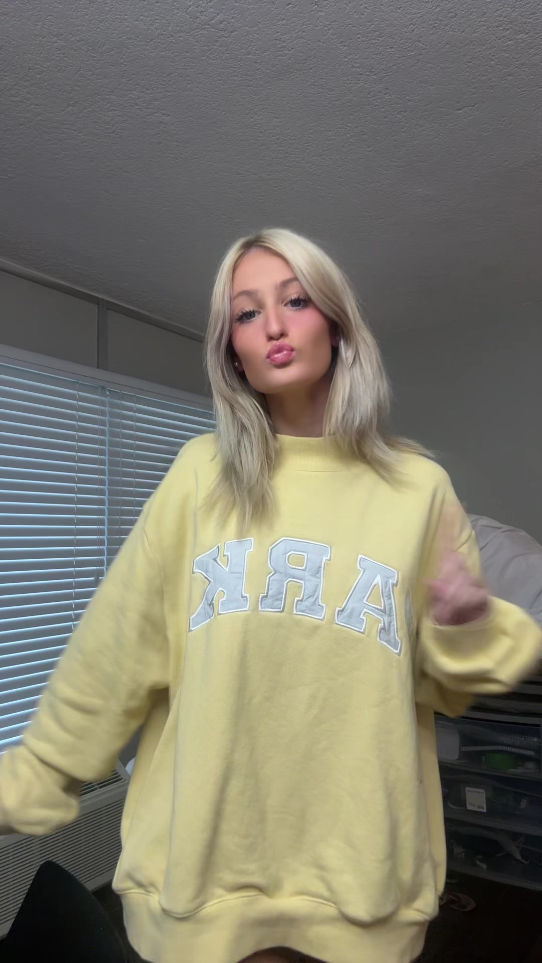 @anya