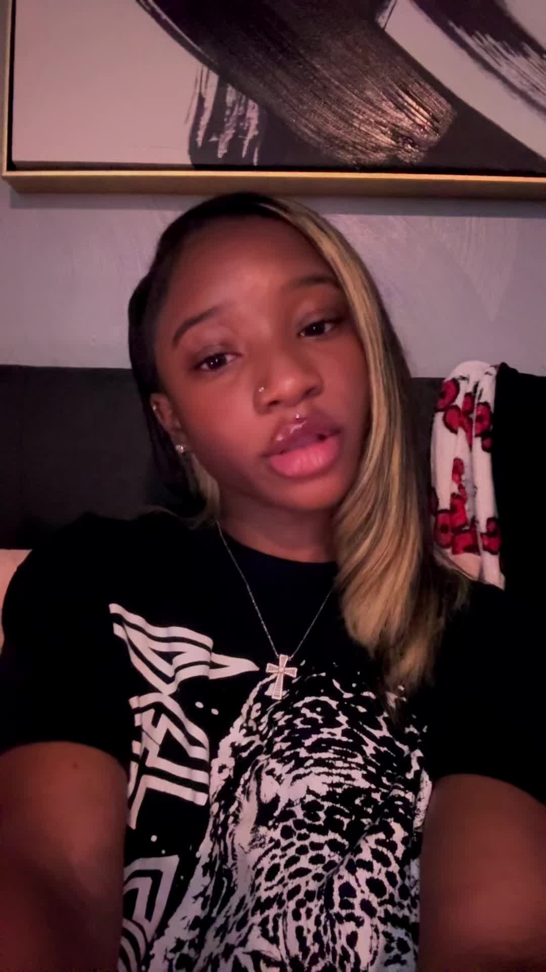 @iilovettwilightt