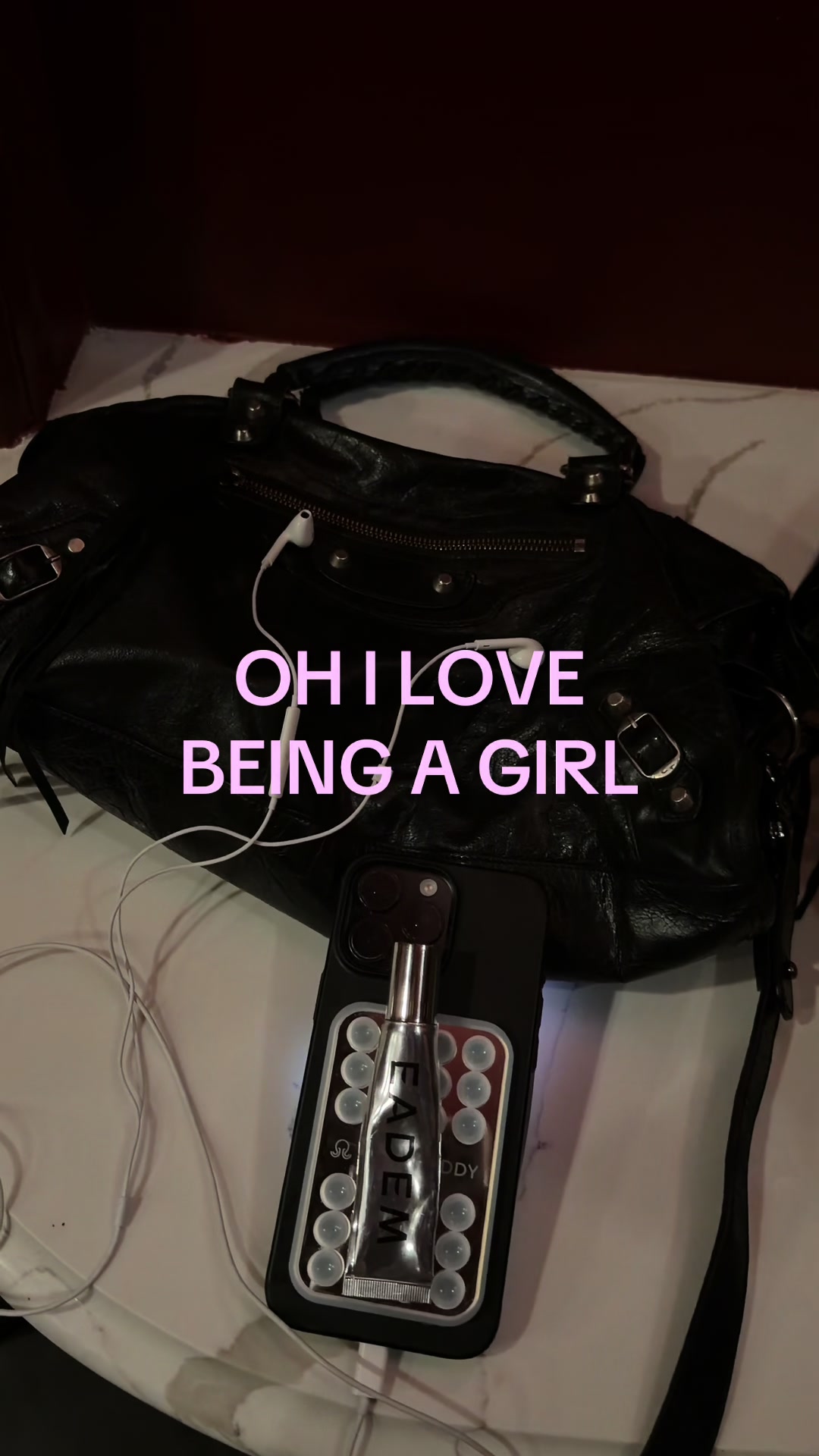 @Isabella
