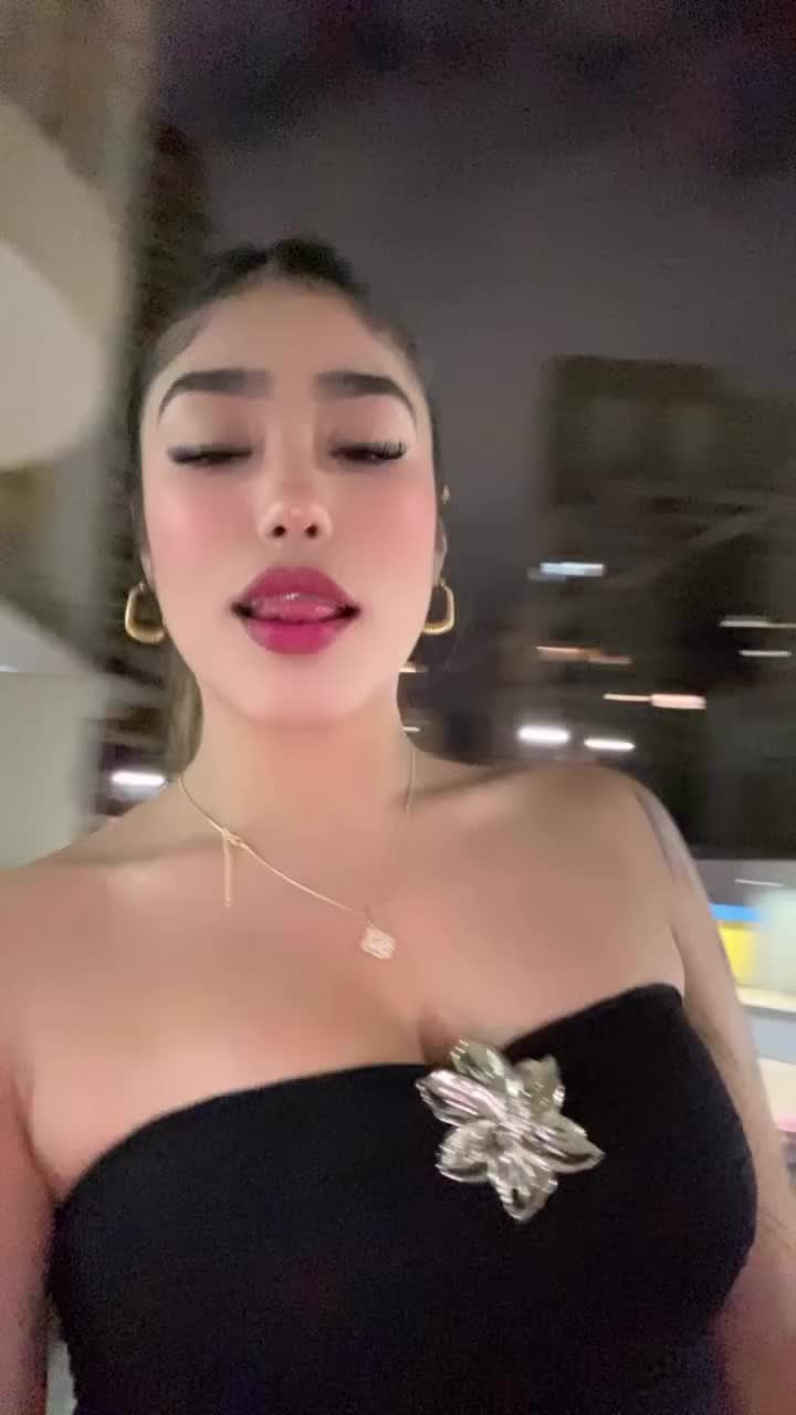 @Sandrita🐝