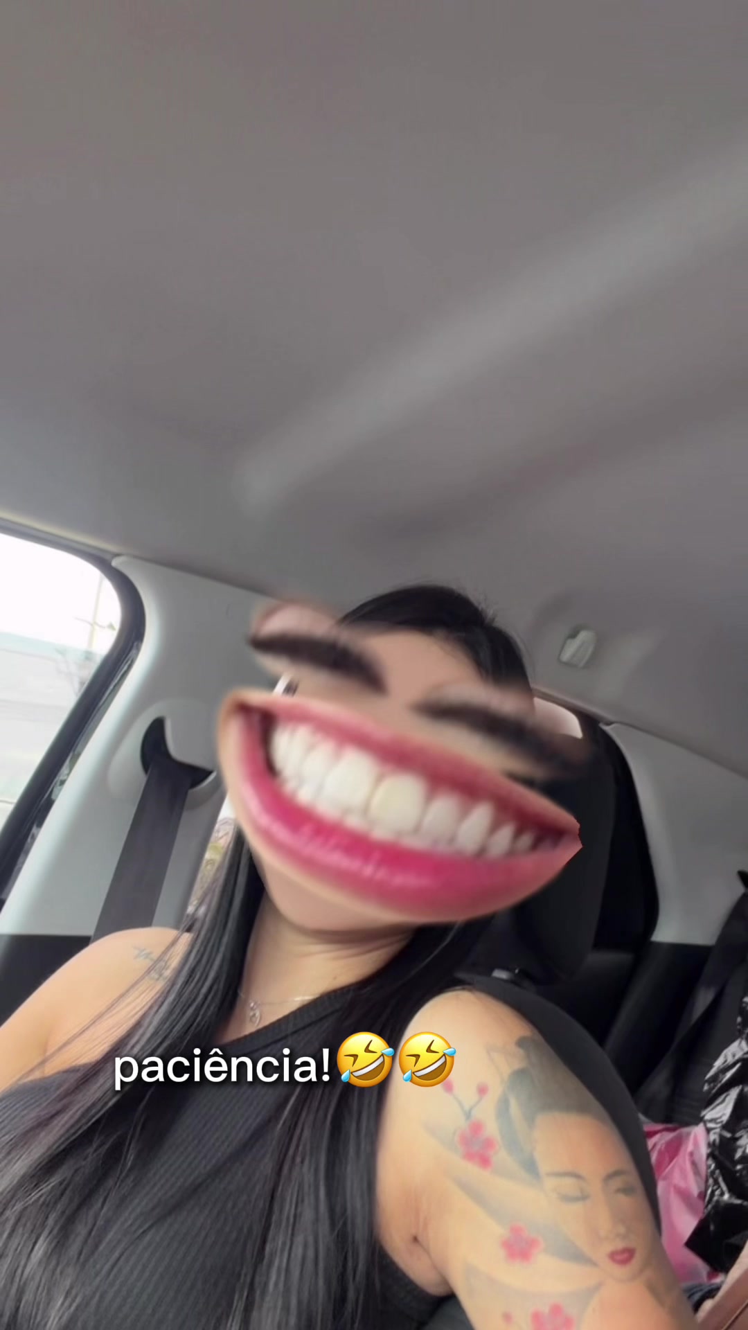@Thayná Karol