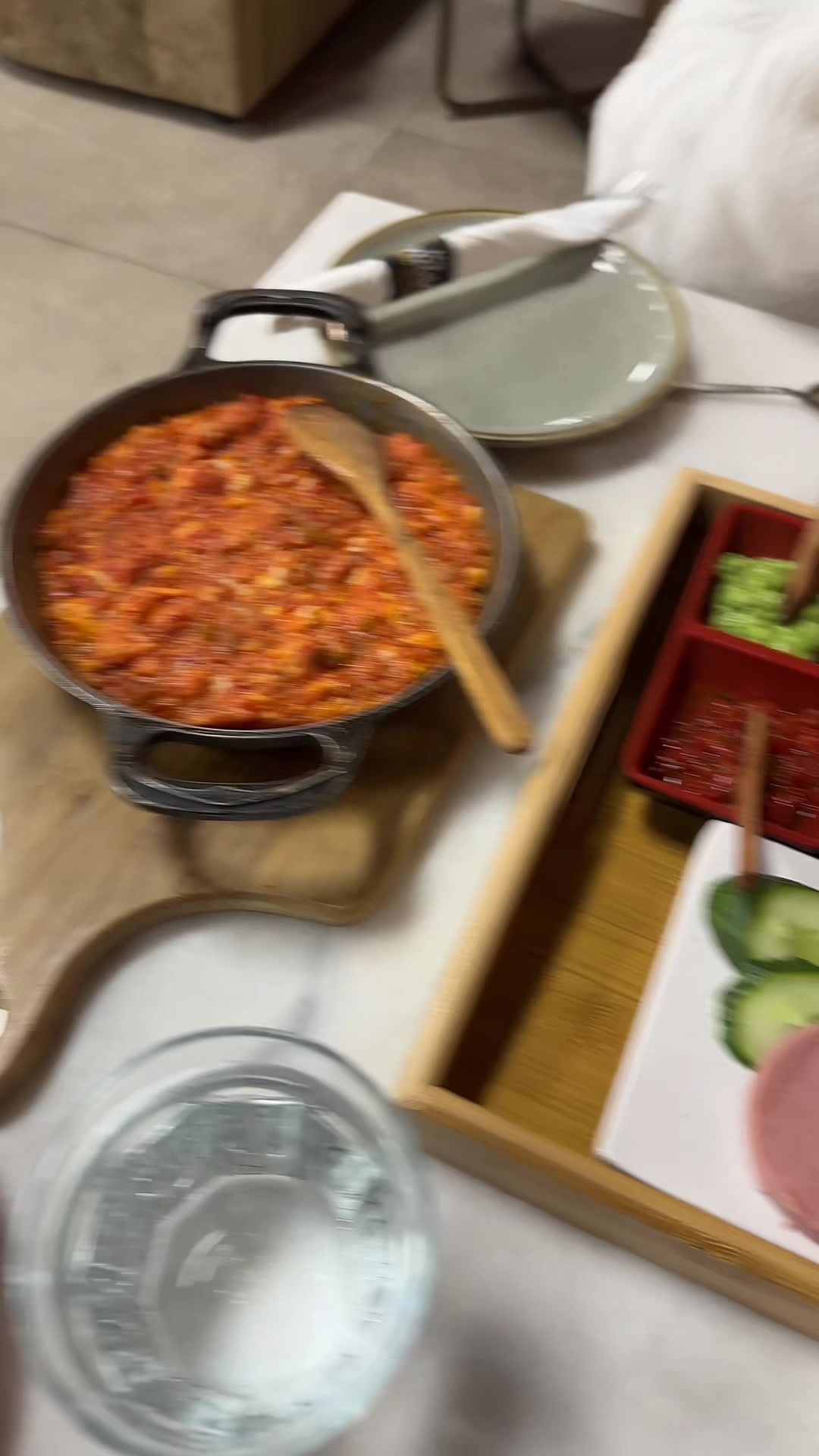 @Frankie Eats